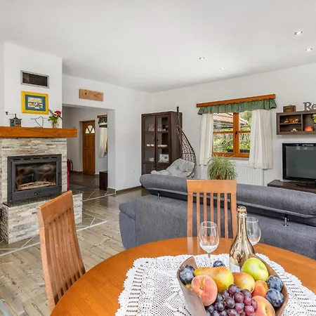 Casa de Férias Stunning In With Sauna Lukovdol