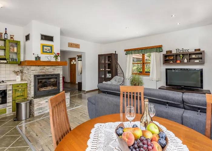 度假居 Stunning In With Sauna Lukovdol