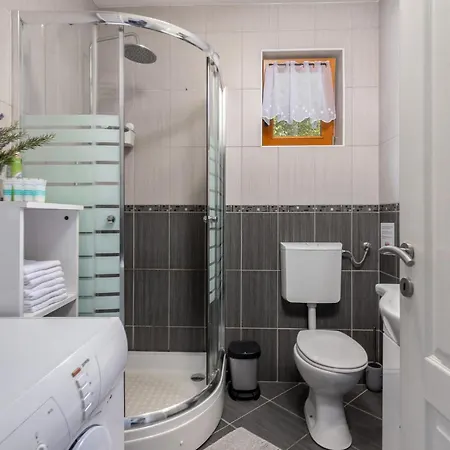 Stunning In With Sauna Lukovdol