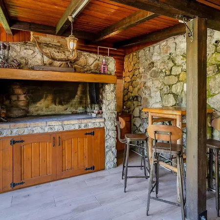 Stunning In With Sauna Lukovdol