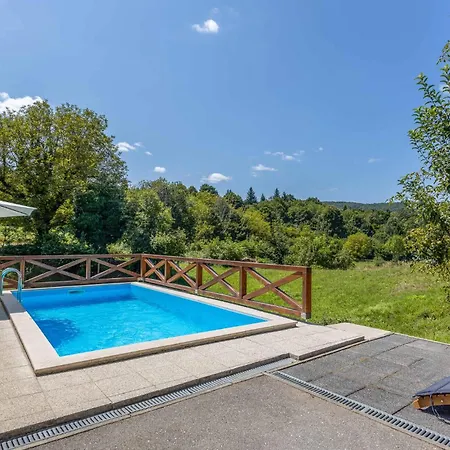 Stunning In With Sauna