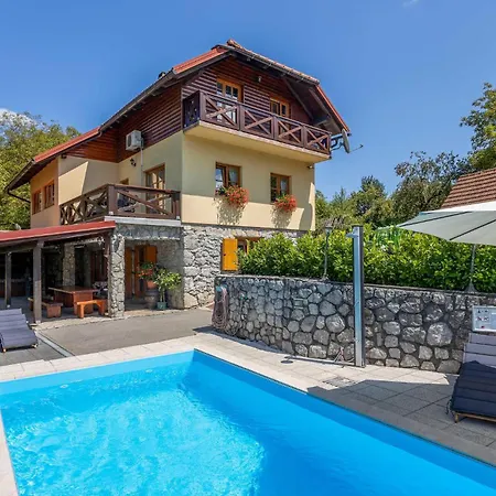 Stunning In With Sauna * Lukovdol