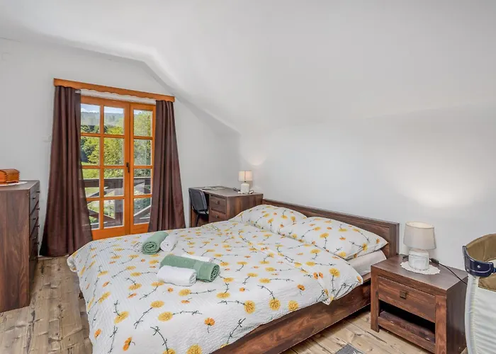 Stunning In With Sauna Ferienhaus Lukovdol